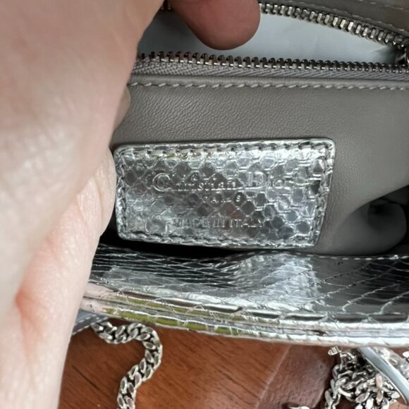 Lady Dior silver python handbag - Picture 11 of 12